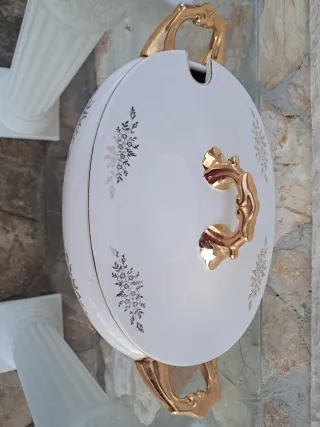 Sopera Vintage Porcelana Dorada
