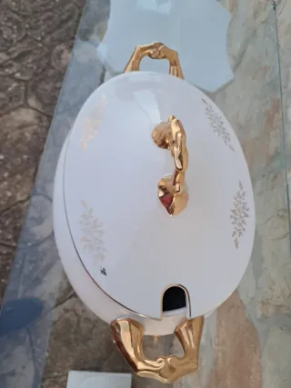 Sopera Vintage Porcelana Dorada
