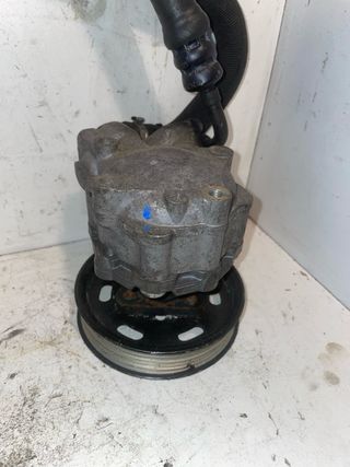 Bomba Dirección Audi A6 4F0145156C