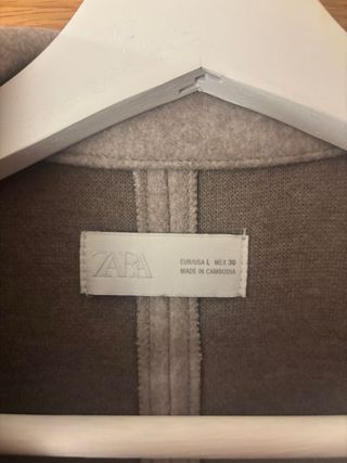 Abrigo Zara Talla L Beige