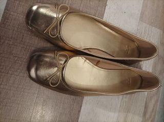 Bailarinas Sfera Dorada cómo nueva.