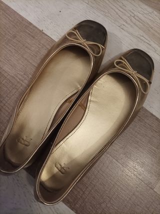 Bailarinas Sfera Dorada cómo nueva.