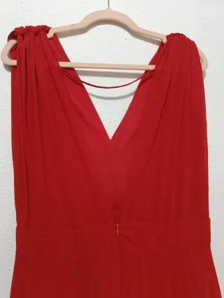 Vestido largo plisado rojo Zara Talla L