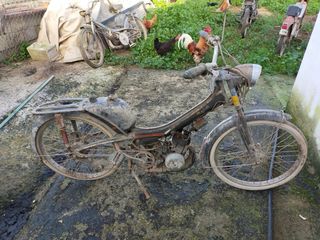 mobilette antiguo y cady