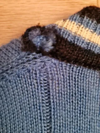 Cárdigan Fila XL 100%  Lana Virgen Azul.