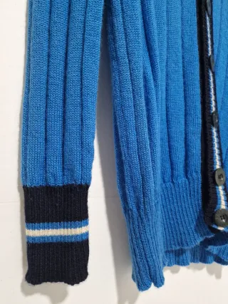 Cárdigan Fila XL 100%  Lana Virgen Azul.