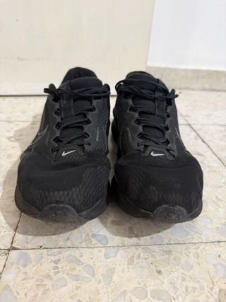 Tenis Nike Negros