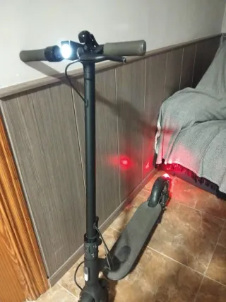 Patinete Eléctrico Xiaomi Con Cargador Ultrarápido