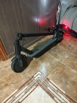 Patinete Eléctrico Xiaomi Con Cargador Ultrarápido