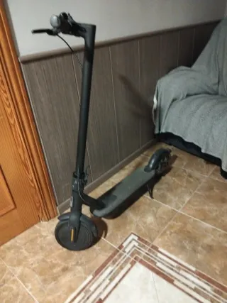 Patinete Eléctrico Xiaomi Con Cargador Ultrarápido