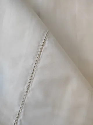 Pareja fundas de almohadas algodón Vainica Beige.