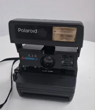 Cámara Polaroid 636 Close Up Antigua