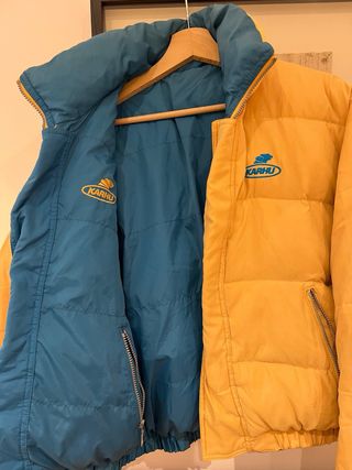 Chaqueta Karhu reversible amarilla y azul
