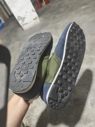 Zapatillas deportivas azul y verde talla 46