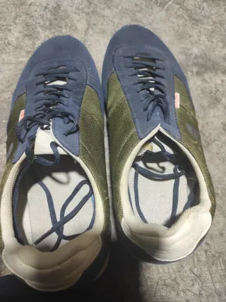 Zapatillas deportivas azul y verde talla 46