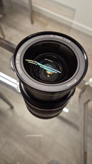 Canon EF 24-70mm f/2.8 L USM como nuevo.