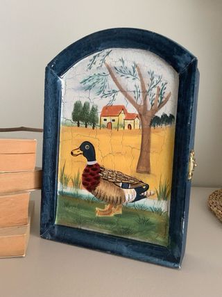 Antiguo guardallaves decorativo