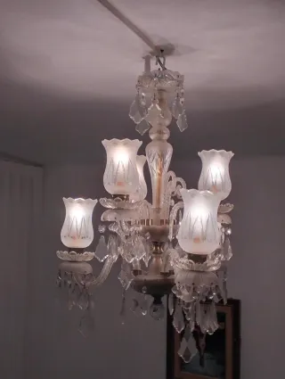 Lámpara de techo de cristal antigua