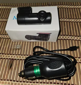Dash Cam con Cargador Coche 12-24v