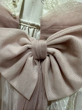 Vestido de comunión rosa y blanco