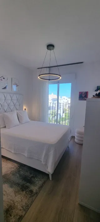 Se alquila magnífico ático en Costa Ballena