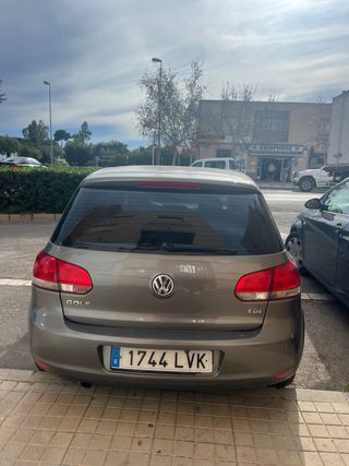 Volkswagen Golf 2010
