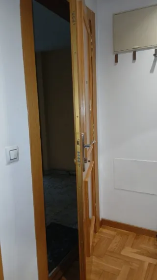 Puerta blindada madera