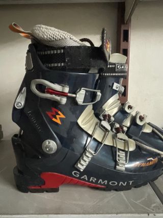 Pack esquí travesía Dynastar + botas + pieles