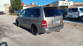 KIA Carnival 2004