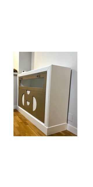 Aparador madera y cristal diseño moderno