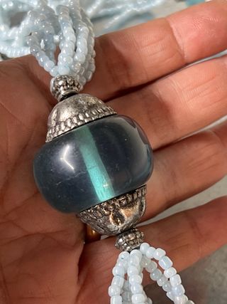 Collana etnica corallini azzurri pietra