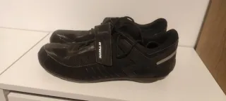 Lote Bici: Sillín, Casco, Zapatillas y manillar