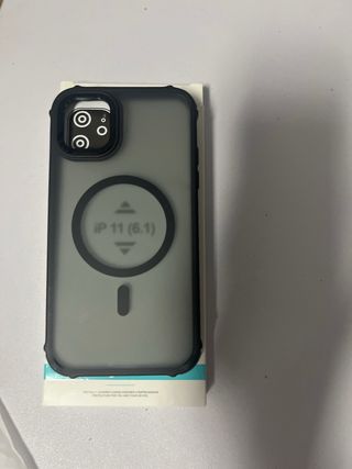 Funda iPhone 11 Reforzada Magnética