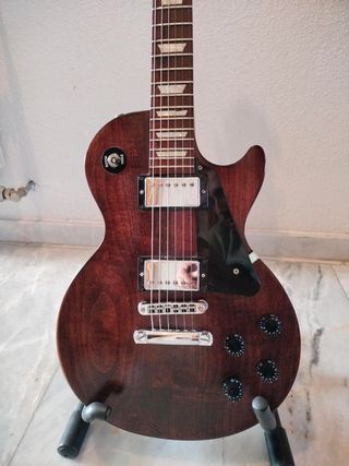 Gibson Les Paul Studio 2011