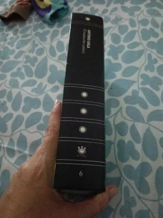 El Manuscrito Carmesi