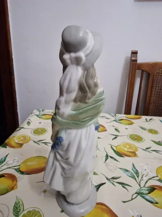 Figura Nao Lladró Dama