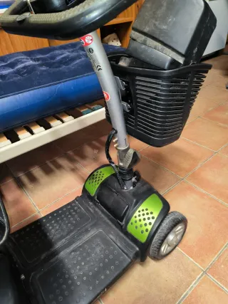 Scooter eléctrico movilidad reducida