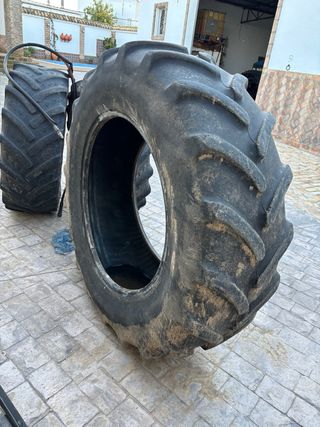 Neumático Firestone 420/85 R34
