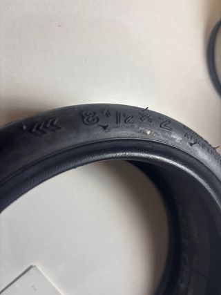 Rueda CST 8 1/2x2 L para patinete