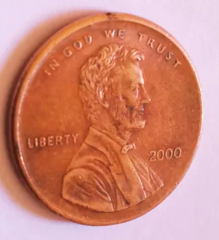 MONEDA 1 CENTAVO LINCOLN.2000.ERROR DESCENTRADA.