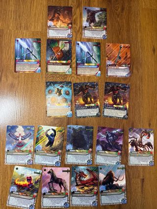 200 Cartas Fantasy Riders 2019 con caja y album.