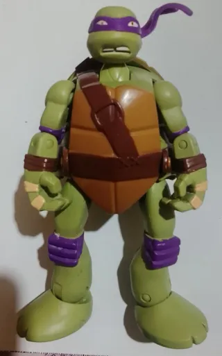 FIGURA TORTUGAS NINJA PLAYMATES TMNT DONATELLO