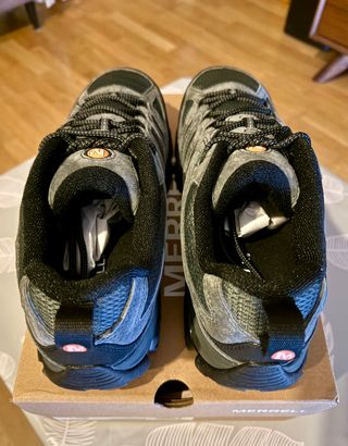 Bota senderismo Merrell Moab 3 Talla 44.5 nueva