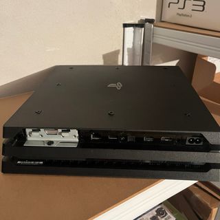 PS4 PlayStation 4 Pro 1TB Completa con Gioco