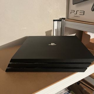 PS4 PlayStation 4 Pro 1TB Completa con Gioco