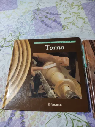 Libro de carpintería en perfecto estado