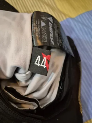 Chaqueta y pantalón moto Dainese mujer