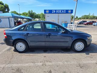 Volvo S40 2004
