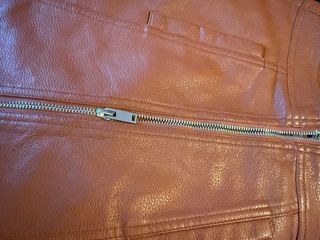 Falda marrón efecto piel