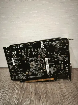 Gigabyte GTX 1050 Ti Tarjeta Gráfica